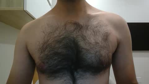 Snapshot of strongandmanly chatting on 09/23/25, 12:35 Strongandmanly online show from 09/23/25, 12:35