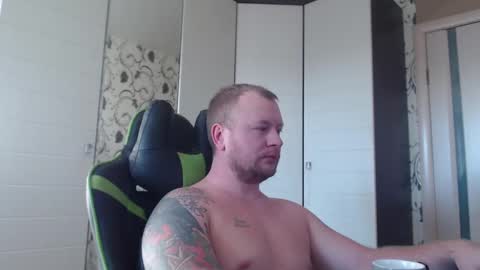 Alex online show from 01/05/25, 08:32