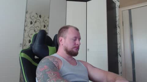 Alex online show from 09/30/25, 09:14