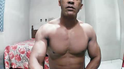 strongdaddyfantastic online show from 03/26/26, 12:33