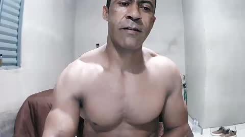 strongdaddyfantastic online show from 04/21/26, 12:01