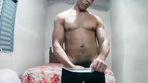 Snapshot of strongdaddyfantastic chatting on 06/04/26, 03:29 strongdaddyfantastic online show from 06/04/26, 03:29