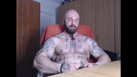 Snapshot of strongivan chatting on 01/19/25, 07:15 StrongIvan online show from 01/19/25, 07:15