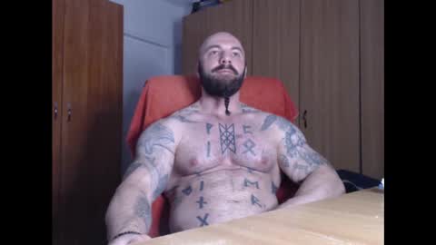 Snapshot of strongivan chatting on 01/28/25, 05:00 StrongIvan online show from 01/28/25, 05:00