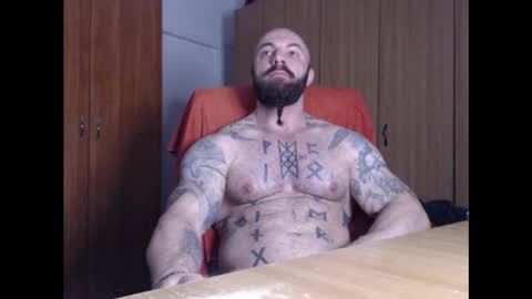 Snapshot of strongivan chatting on 01/29/25, 04:58 StrongIvan online show from 01/29/25, 04:58