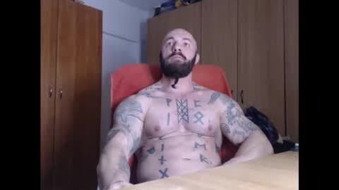 Snapshot of strongivan chatting on 02/11/25, 07:02 StrongIvan online show from 02/11/25, 07:02