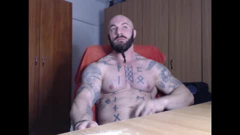 Snapshot of strongivan chatting on 02/16/25, 06:43 StrongIvan online show from 02/16/25, 06:43