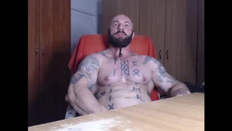 Snapshot of strongivan chatting on 09/16/25, 05:36 StrongIvan online show from 09/16/25, 05:36