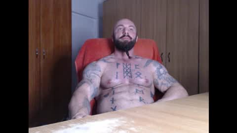 Snapshot of strongivan chatting on 12/02/25, 07:09 StrongIvan online show from 12/02/25, 07:09