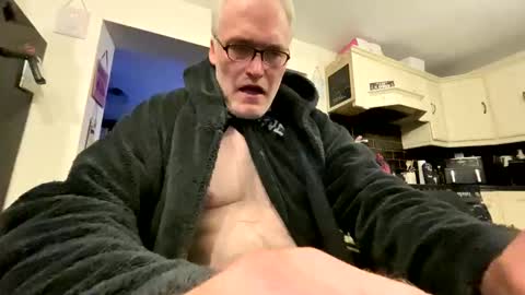 stud_1975 online show from 04/06/26, 02:20