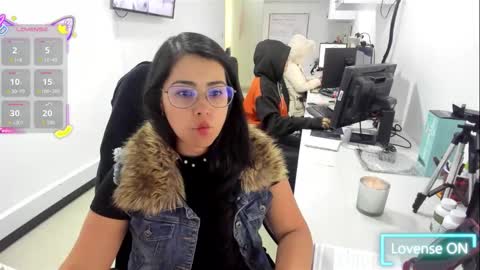 studcb_ online show from 10/14/25, 08:42