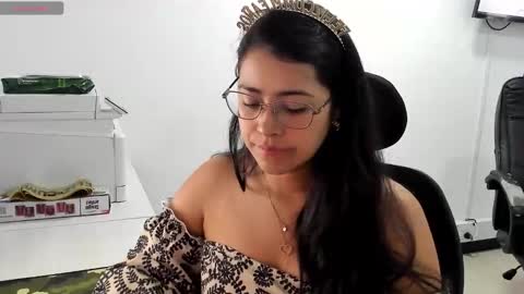 studcb_ online show from 01/05/26, 05:27