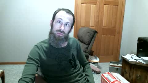 Snapshot of studcock6977 chatting on 02/02/25, 10:57 studcock6977 online show from 02/02/25, 10:57