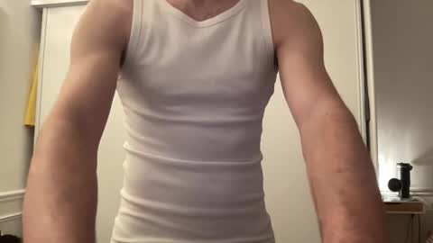 Stud From Paris online show from 01/13/26, 12:38