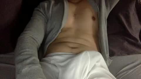 Snapshot of studmuffinxo chatting on 02/11/25, 09:20 STUD online show from 02/11/25, 09:20