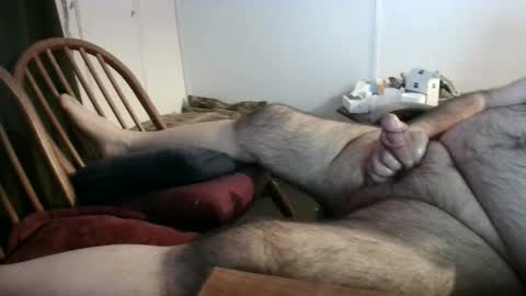 Snapshot of stugots42 chatting on 11/25/25, 05:07 stugots42 online show from 11/25/25, 05:07