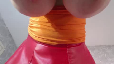 Natasha online show from 12/15/24, 12:17