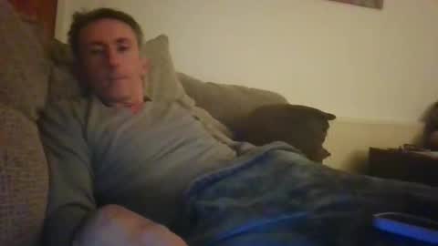 Snapshot of stuuuey73 chatting on 12/01/25, 10:04 stuuuey73 online show from 12/01/25, 10:04