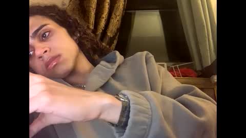 stxllaxcx online show from 10/01/25, 06:52