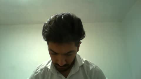 Snapshot of suaber_ chatting on 10/18/25, 04:30 suaber_ online show from 10/18/25, 04:30