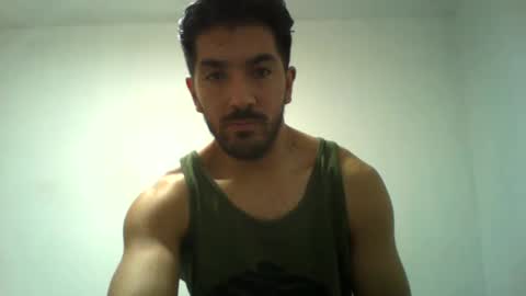 Snapshot of suaber_ chatting on 10/19/25, 05:02 suaber_ online show from 10/19/25, 05:02