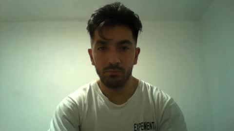 Snapshot of suaber_ chatting on 10/24/25, 01:35 suaber_ online show from 10/24/25, 01:35
