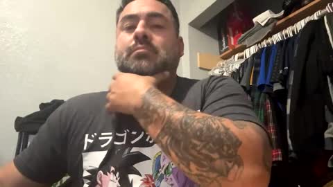 Snapshot of suavecito67 chatting on 02/10/25, 02:52 suavecito67 online show from 02/10/25, 02:52