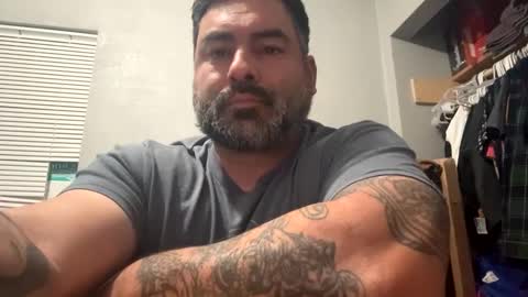 Snapshot of suavecito67 chatting on 02/21/25, 03:12 suavecito67 online show from 02/21/25, 03:12