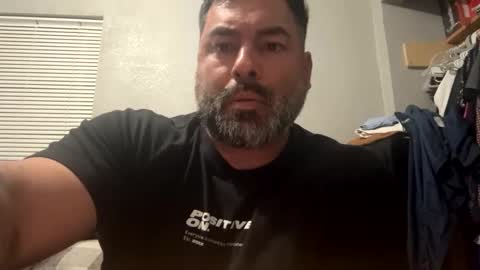 Snapshot of suavecito67 chatting on 02/28/25, 06:10 suavecito67 online show from 02/28/25, 06:10