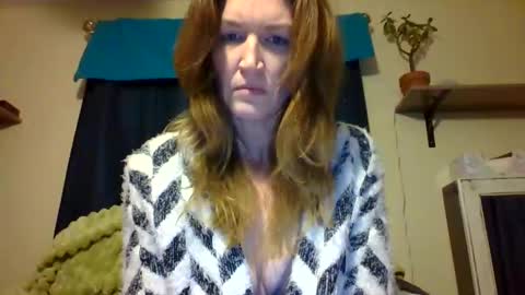 Snapshot of sub4you69brat chatting on 02/04/25, 02:17 sub4you69brat online show from 02/04/25, 02:17