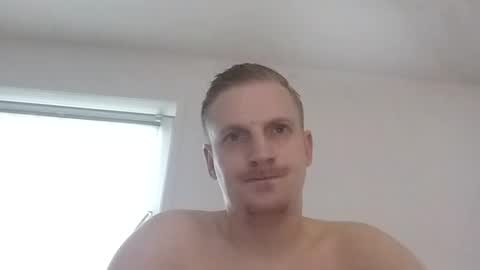 Snapshot of subforserve chatting on 01/10/25, 10:39 subforserve online show from 01/10/25, 10:39