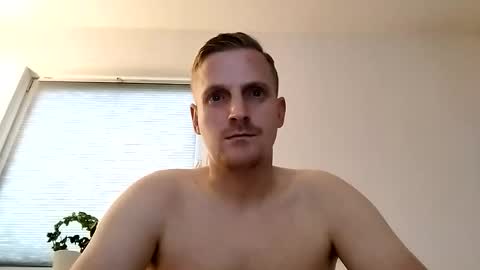 Snapshot of subforserve chatting on 09/29/25, 04:23 subforserve online show from 09/29/25, 04:23