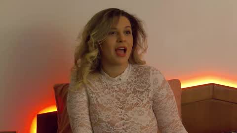 Carla online show from 03/04/26, 11:11