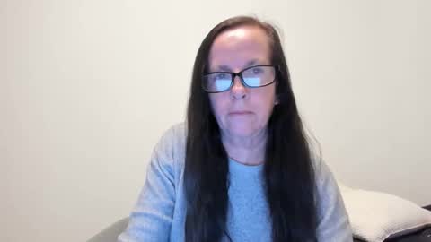 Snapshot of submissivepeachgoddess chatting on 04/20/26, 02:36 Submissie Peach Goddess online show from 04/20/26, 02:36