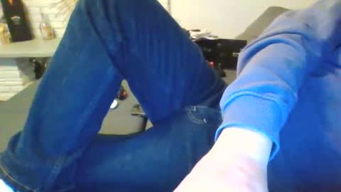 Snapshot of submissivguy chatting on 01/18/25, 09:55 submissivguy online show from 01/18/25, 09:55