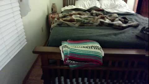 Submitted4u online show from 12/22/24, 03:55