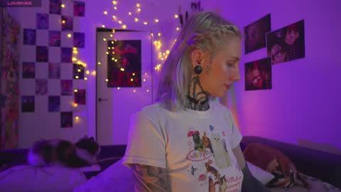 Snapshot of succubus_66 chatting on 01/19/25, 02:38 succubus_66 online show from 01/19/25, 02:38