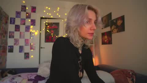 Snapshot of succubus_66 chatting on 02/28/25, 08:53 succubus_66 online show from 02/28/25, 08:53