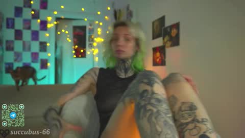 Snapshot of succubus_66 chatting on 09/23/25, 09:56 succubus_66 online show from 09/23/25, 09:56