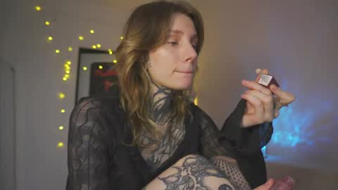 succubus_66 online show from 04/02/26, 10:46