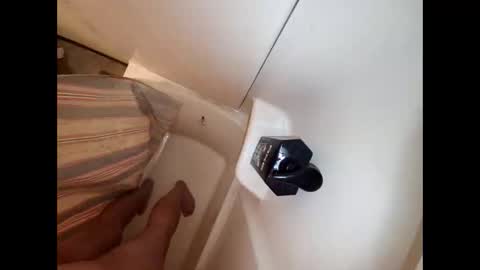 Snapshot of suck_me810555 chatting on 11/04/25, 09:58 suck_me810555 online show from 11/04/25, 09:58