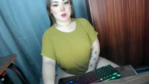 Millany online show from 05/18/26, 03:13