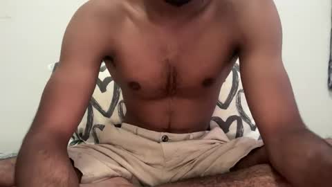 Snapshot of suckmiiiii chatting on 10/27/25, 03:54 Allyours online show from 10/27/25, 03:54