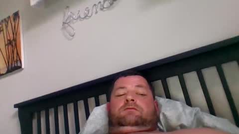 Snapshot of suckurclit40 chatting on 09/29/25, 01:27 suckurclit40 online show from 09/29/25, 01:27