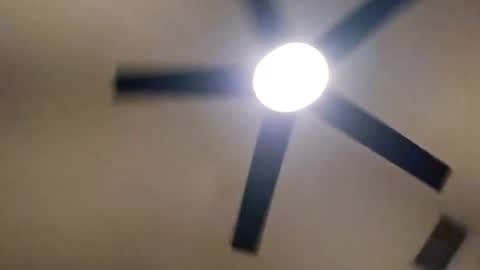 Snapshot of suckurclit40 chatting on 12/04/25, 03:05 suckurclit40 online show from 12/04/25, 03:05