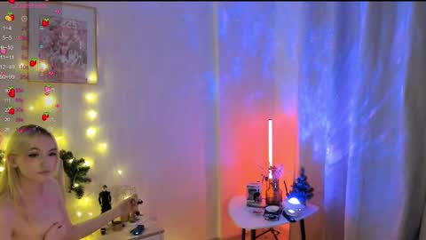 Snapshot of sue_everett chatting on 12/22/24, 06:15 sue_everett online show from 12/22/24, 06:15