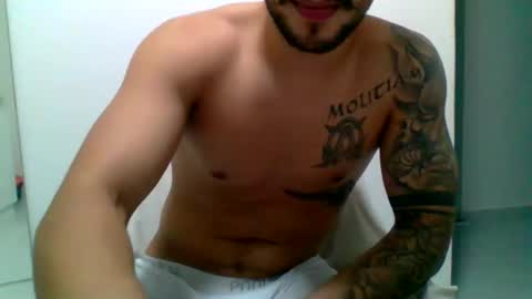 Snapshot of suetsemsay chatting on 10/24/25, 04:42 suetsemsay online show from 10/24/25, 04:42