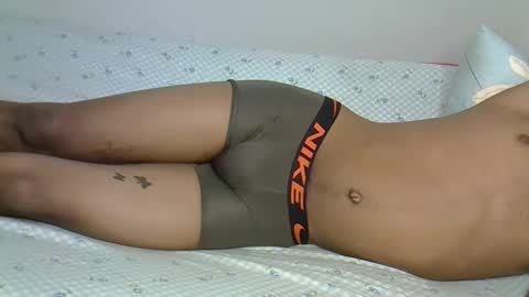 Snapshot of sugar_brown256 chatting on 10/25/25, 11:51 sugar_brown256 online show from 10/25/25, 11:51