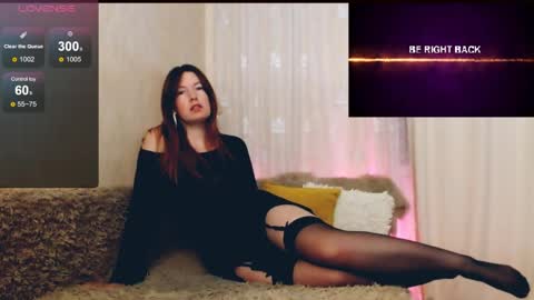 Snapshot of sugar_desire chatting on 05/17/26, 08:49 Instagram faroffland online show from 05/17/26, 08:49