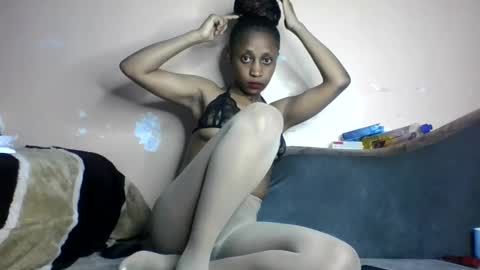 Snapshot of sugar_lace chatting on 05/25/26, 09:43 sugar online show from 05/25/26, 09:43